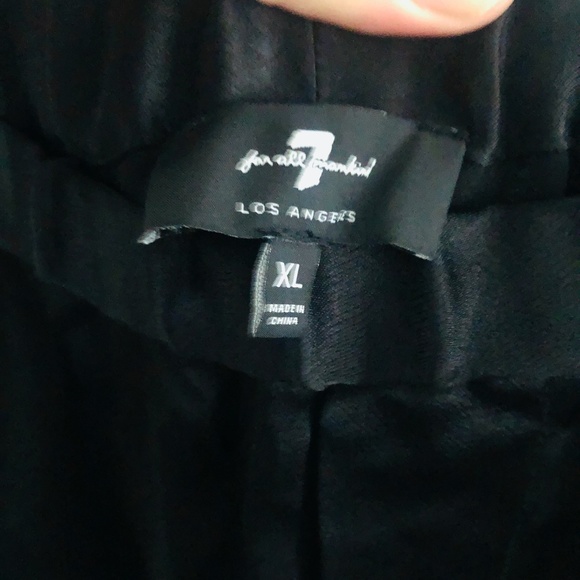 7 ForAll Mankind Black Satin Relaxed Cargo Pant XL - Picture 4 of 6